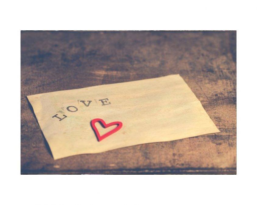 picture of how to make someone fall in love with you