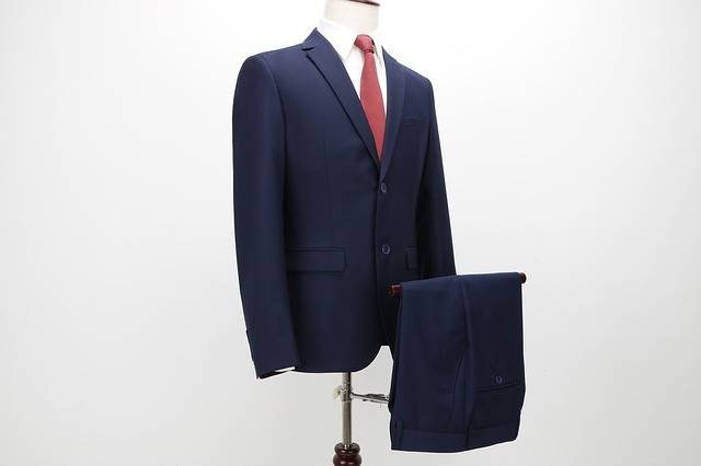10. Suit